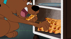 Scooby Doo & Guess Who s3e4 - The Hot Dog Dog scoob-eating (3).png