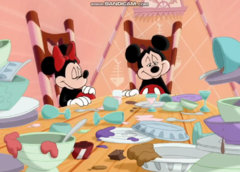 Mickey and Minnie - Hansel and Gretel 1-30 screenshot (3).png